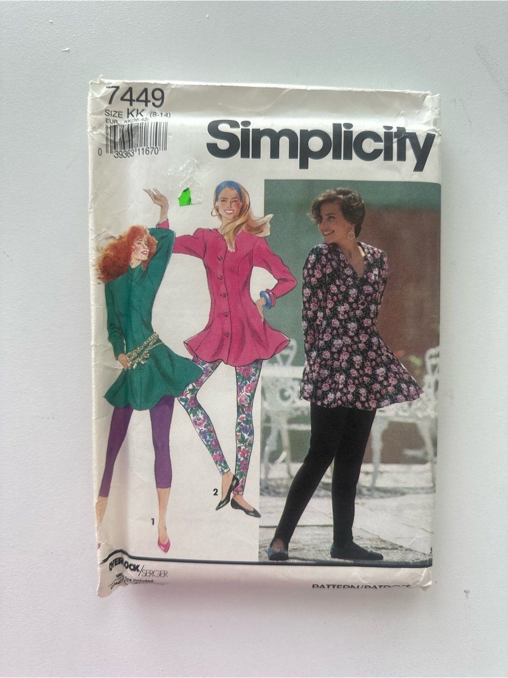 Simplicity 7449 sewing pattern